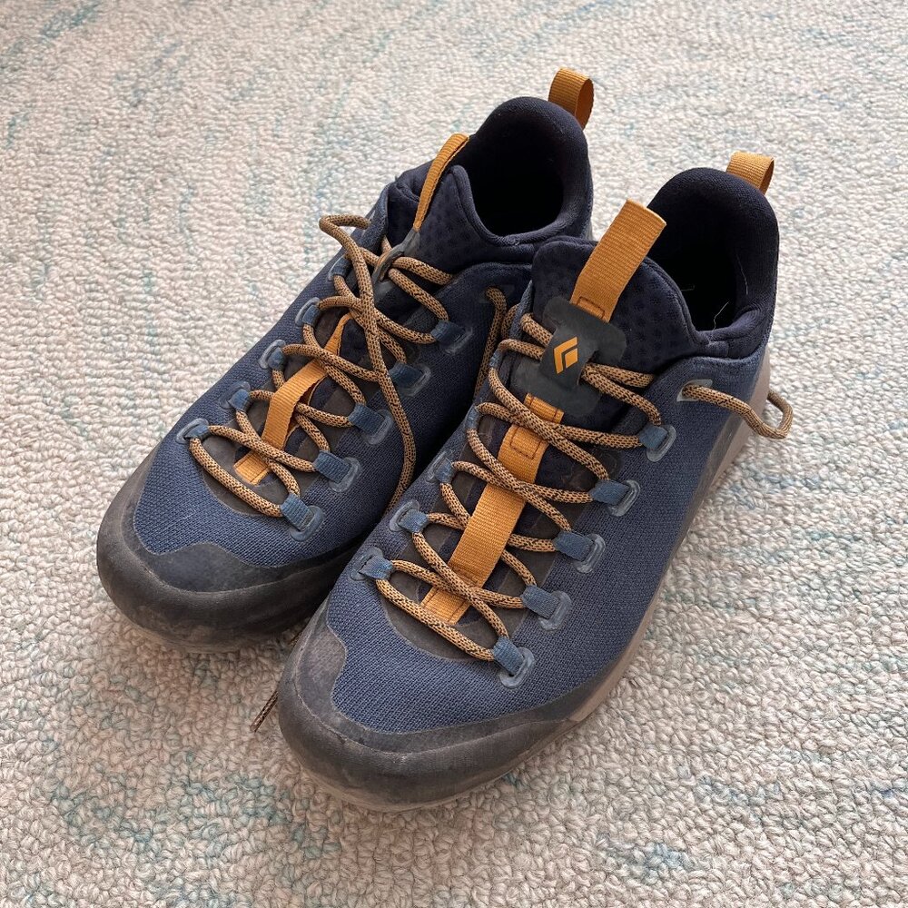 Black Diamond Approach Shoes, Men's Size 9